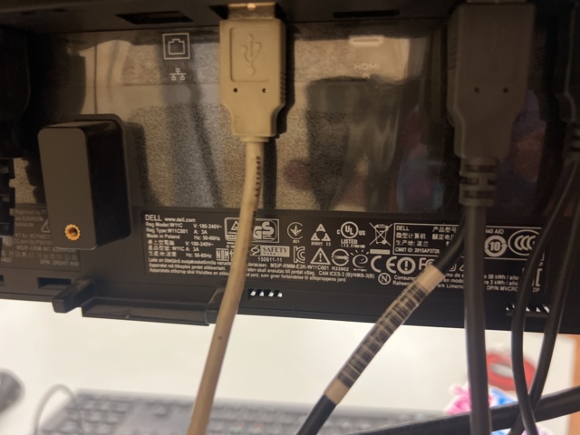 1051275-4 Packing bench with computer and printer