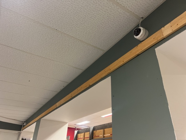 1051286-5 Surveillance cameras 7 pcs with screen & computer - HikVision