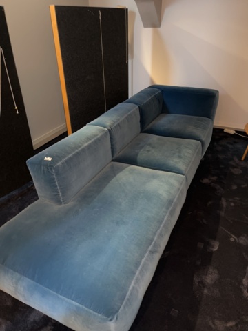 1068562-1 Velvet modular sofa, mags HAY blue