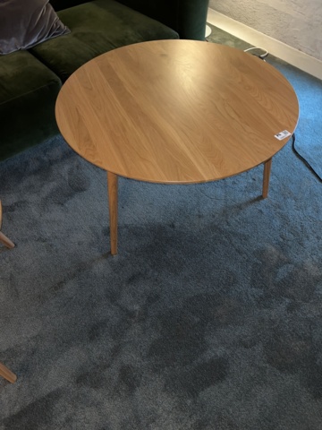 1068571-2 Side table, Magnus Olesen