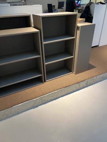 1068601-4 Valchromat shelves 8 pcs