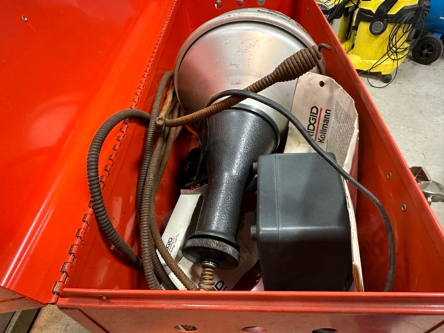 1071690-4 Drain cleaning machine Ridgid K-37