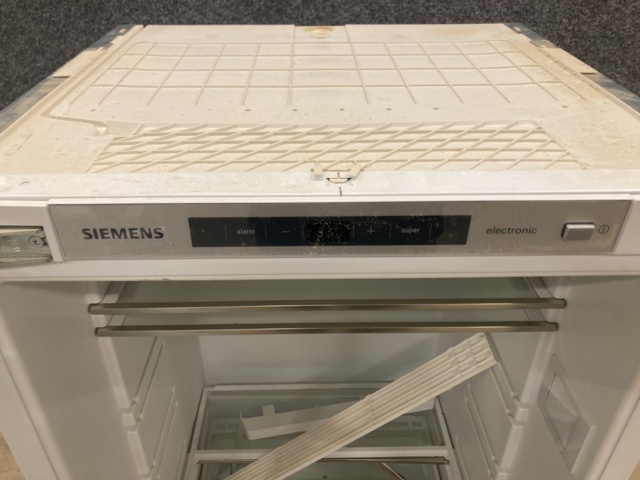 1101280-8 Integrated refrigerator Siemens KI41RAF30