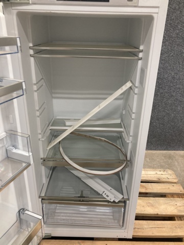 1101280-10 Integrated refrigerator Siemens KI41RAF30