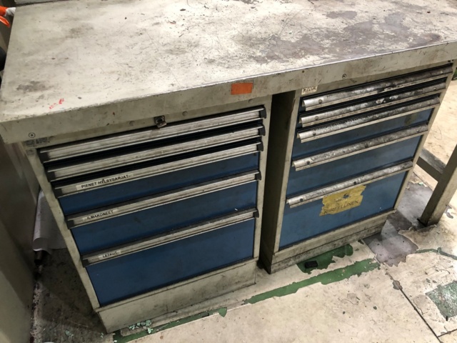 1111840-4 GWS työpöytä - Ei pohjahintaa