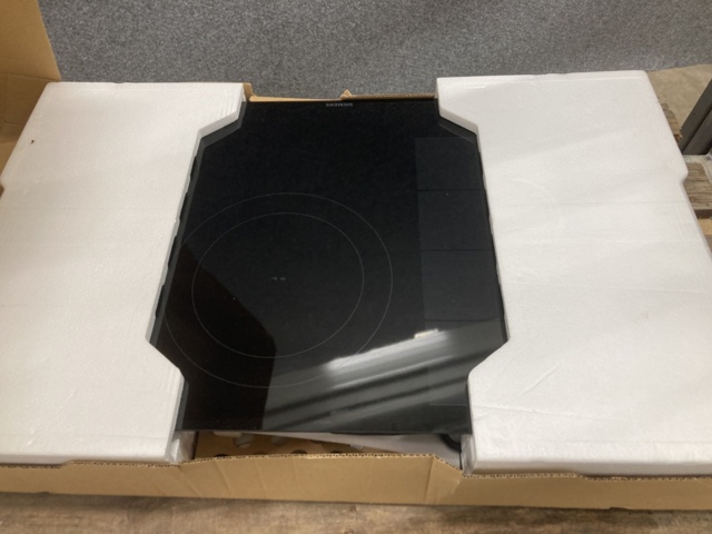 1101292-3 Induction hob Siemens EX875LEC1E/13