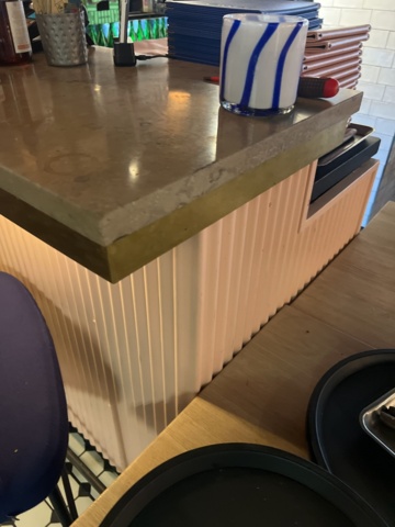 1052696-16 Bar for disassembly