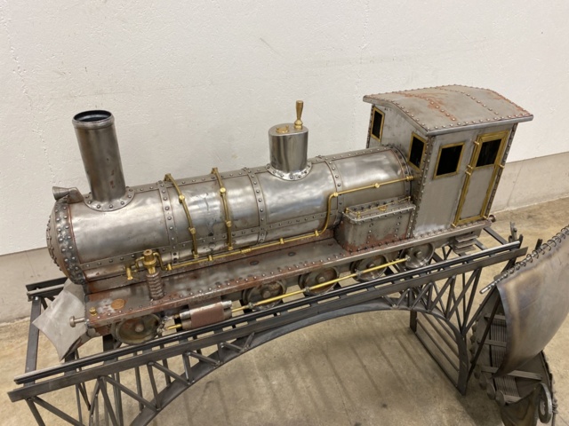 1081119-2 Konstverk i plåt