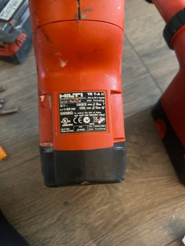 1111918-2 Tool kit Hilti Battery powered 14v & 36 V