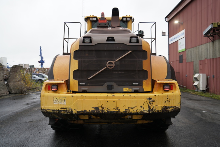1111925-5 Loader Volvo L220H - 2015