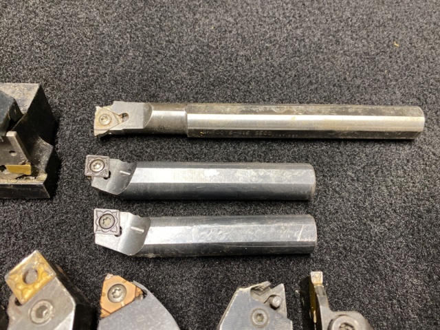 1081128-5 Lathe tool 20x20 socket