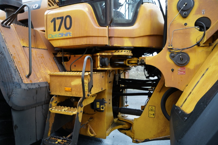 1111925-19 Loader Volvo L220H - 2015