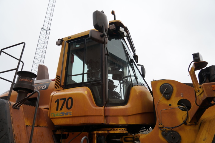 1111925-21 Loader Volvo L220H - 2015