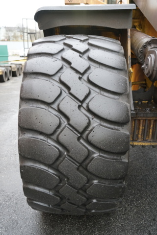 1111925-51 Loader Volvo L220H - 2015
