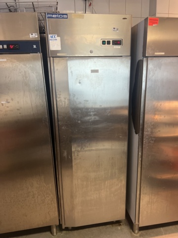 1052707-2 Refrigerator Metos A700R TN - 2004