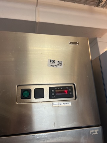 1052707-3 Refrigerator Metos A700R TN - 2004