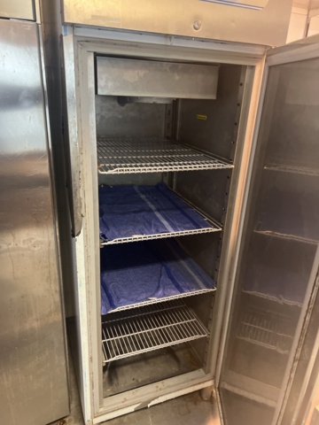 1052708-4 Refrigerator Edesa SPI-POR-071-P - 2013