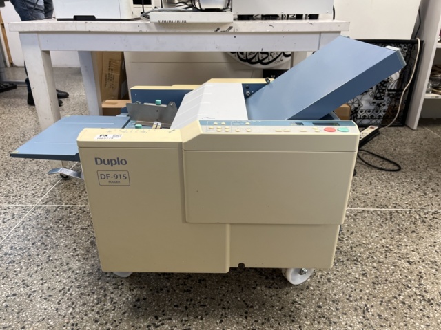 1085779-4 Folding machine Duplo DF-915