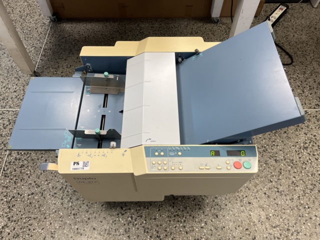 1085779-3 Folding machine Duplo DF-915