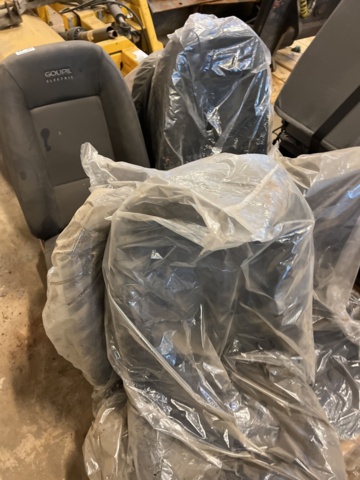 1068649-2 Goupil Electric car seats 5 pieces