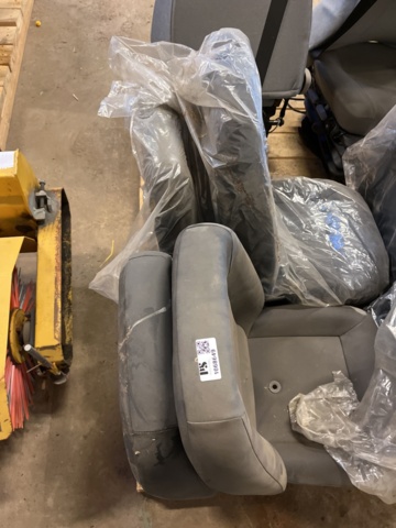 1068649-4 Goupil Electric car seats 5 pieces