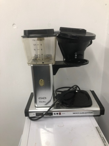 1035285-4 Moccamaster coffee maker, Elvita refrigerator