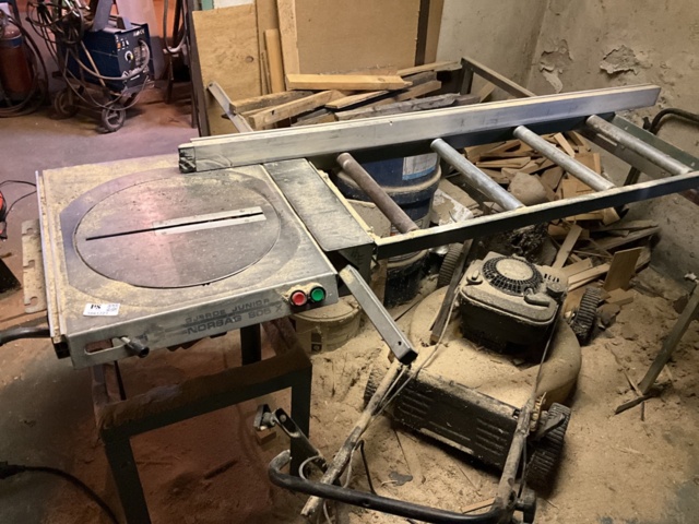 1061721-1 Table saw / adjustment saw