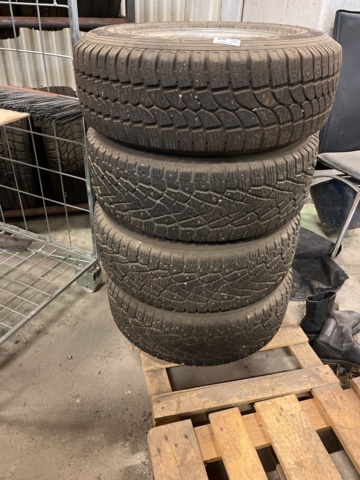 1068629-1 4 winter tires Tigar CargoSpeed Winter 225/70 R15C 112/110R