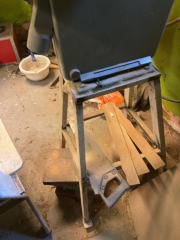 1061727-9 Smaller band saw INCA