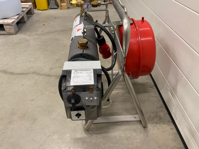 1112159-3 1 Electric portable boiler LK 9kW