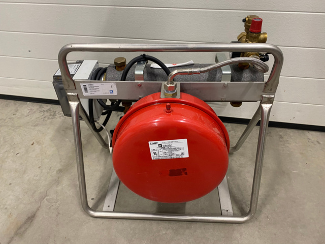 1112159-4 1 Electric portable boiler LK 9kW