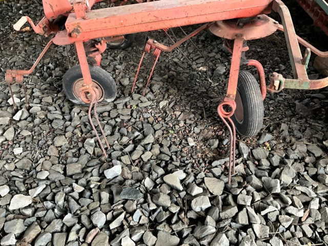 1061738-5 Hay tedder FELLA TH410