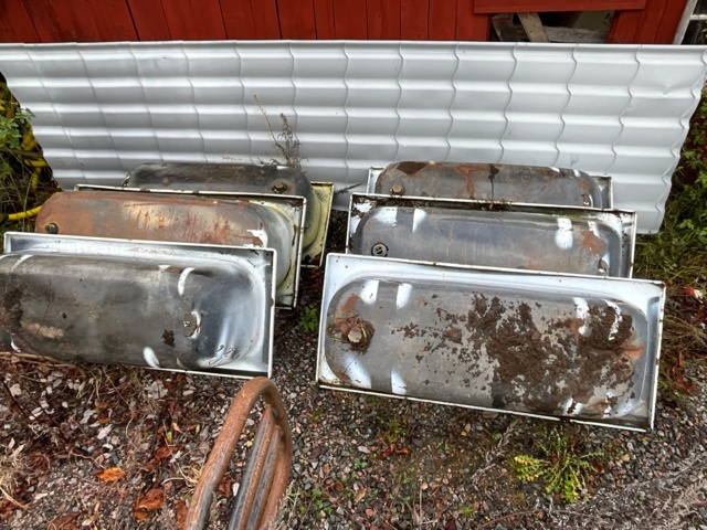 1061748-2 6 st. badkar till kreatur