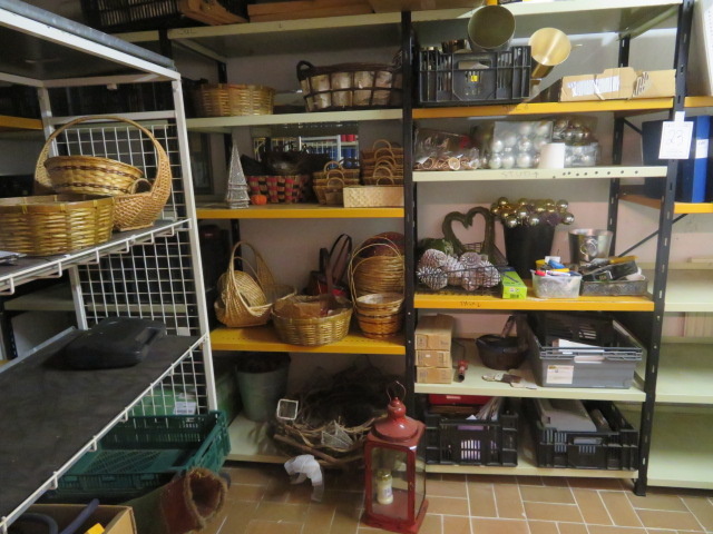 7009-023-1 Allt i rum