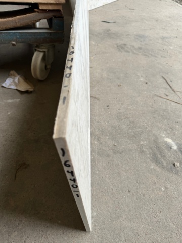 1112208-6 2 stone slabs, shiny