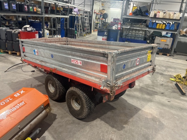 897667-4 Boxer HT25/4 Tippvagn