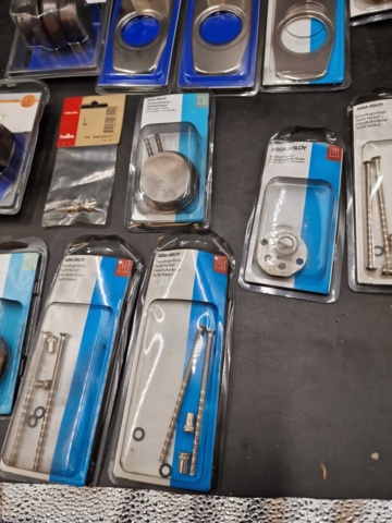 1103195-5 Assortment of Assa Abloy knob plate etc. - Shipping included