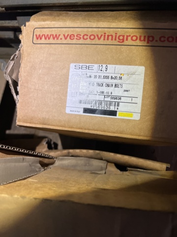 897673-19 20 foot Container volvo engine D6H -10 Caterpillar plates garbage parts