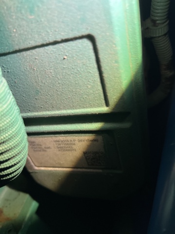 897673-27 20 foot Container volvo engine D6H -10 Caterpillar plates garbage parts