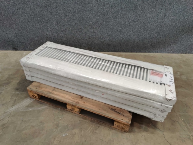 4 radiators Henrad Compact All In 11 500x1600 mm - PS Auction - We ...
