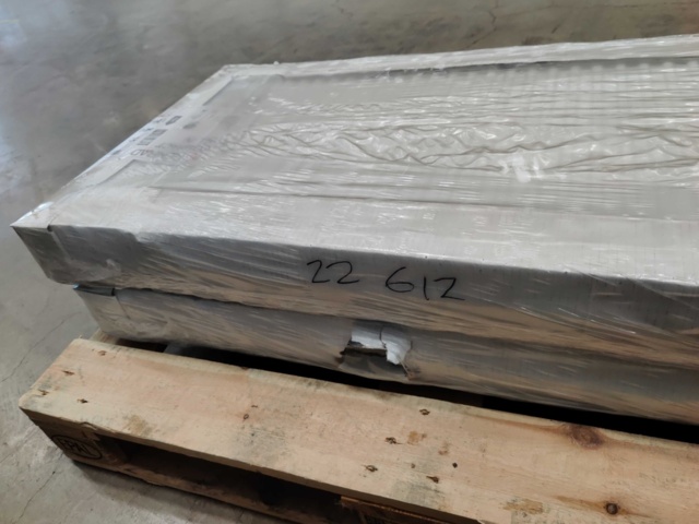 1099407-7 2 radiators Henrad Compact All In 22 600x1200 mm