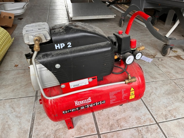 1112945-1 Compressor Hercules