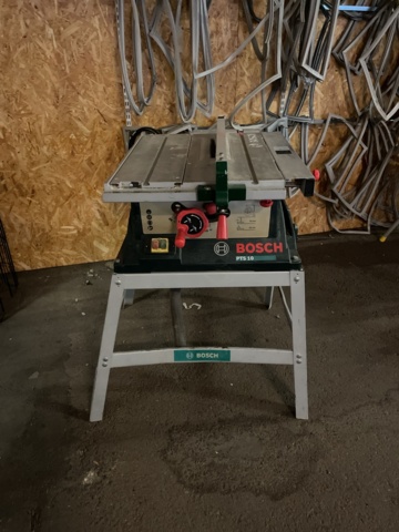 898497-4 Bosch PTS 10 Table saw