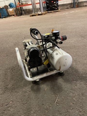 898498-6 AERFAST AC4504 silent series pro