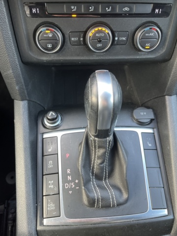 1051270-57 Volkswagen Amarok Dual Cab 2.9t 3.0 V6 TDI 4Motion - 2019