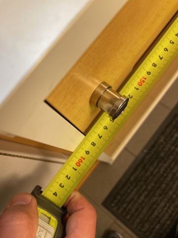 1085846-12 Fikarum med möbler och diverse