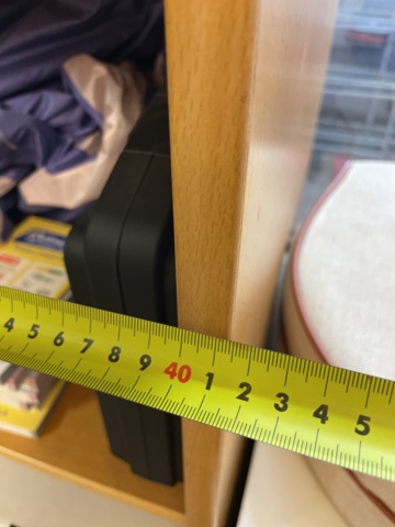 1085846-14 Fikarum med möbler och diverse