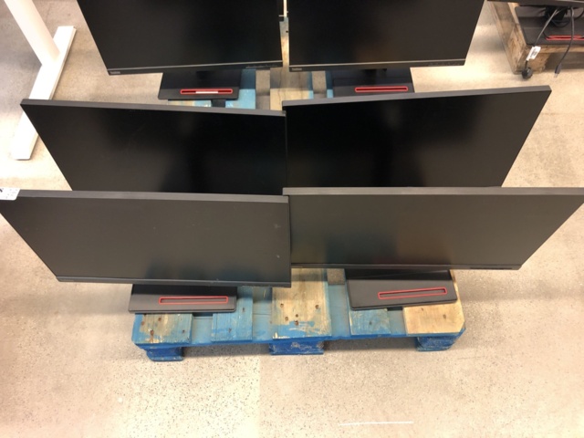 1035314-1 4st 24" Lenovo PC skärmar
