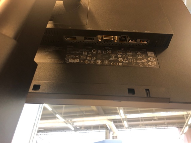 1035314-10 4st 24" Lenovo PC skärmar