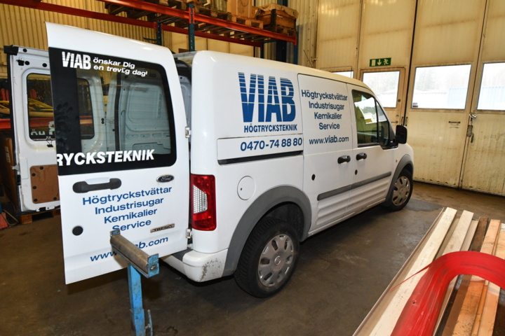 1112959-4 Ford Transit Connect T220 1.8 TDCi - 2011